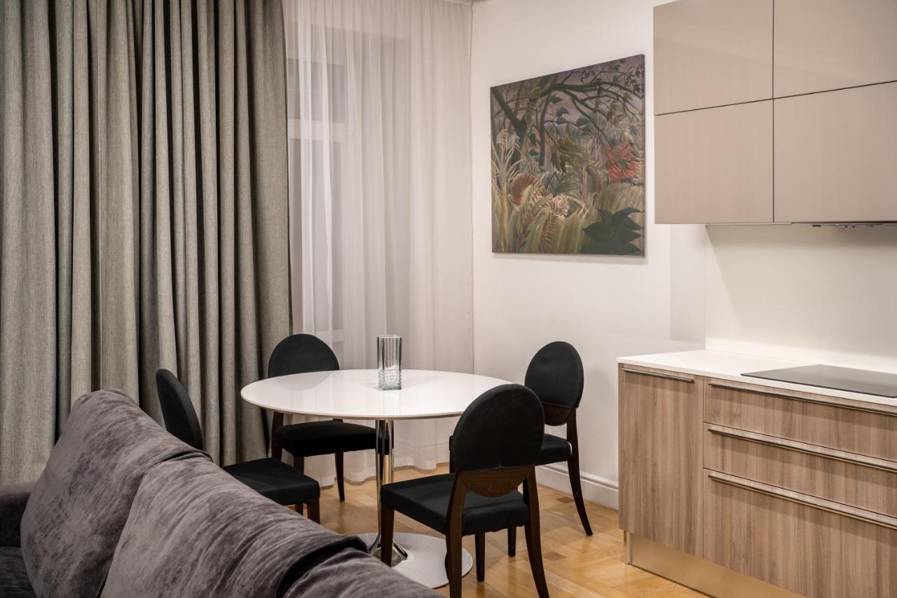 Cityhotel Apartments Kiew Exterior foto